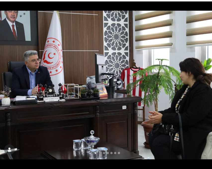 Sivas ASHB İl Müdürlüğünden Örnek Uygulama: İl Müdürü Kırmızıtaş Personeli Dinliyor