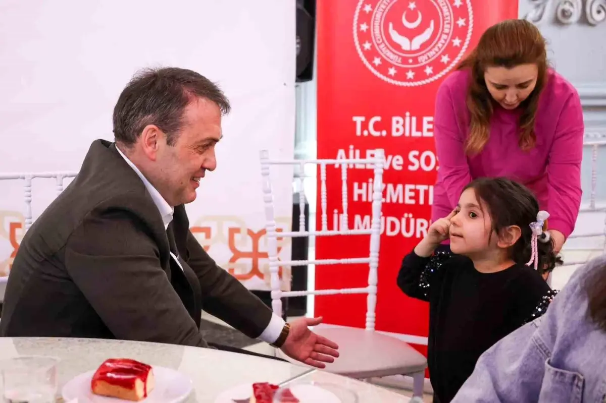 Vali Sözer, çocuk evlerinde kalan çocuklar ile iftar programında buluştu